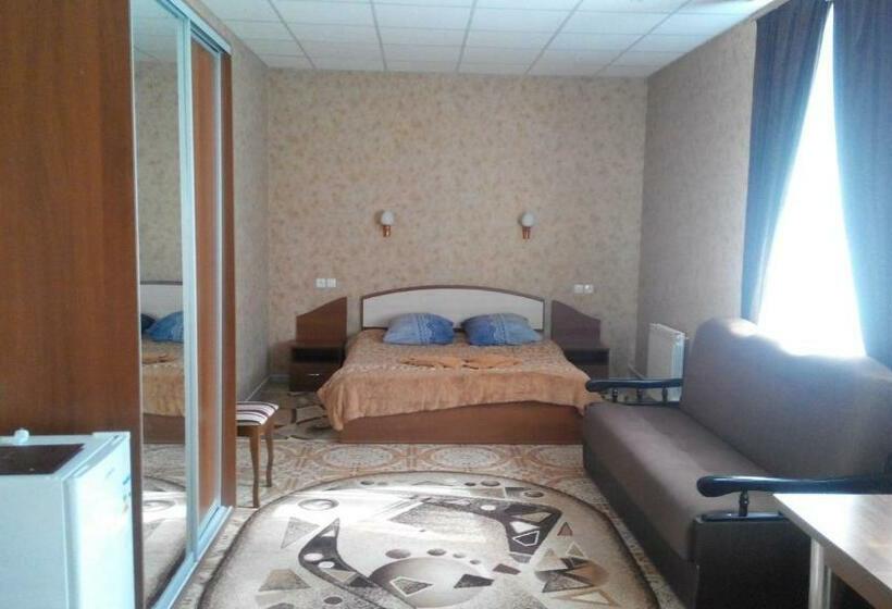 اتاق استاندارد یک نفره, Motel Xameleon