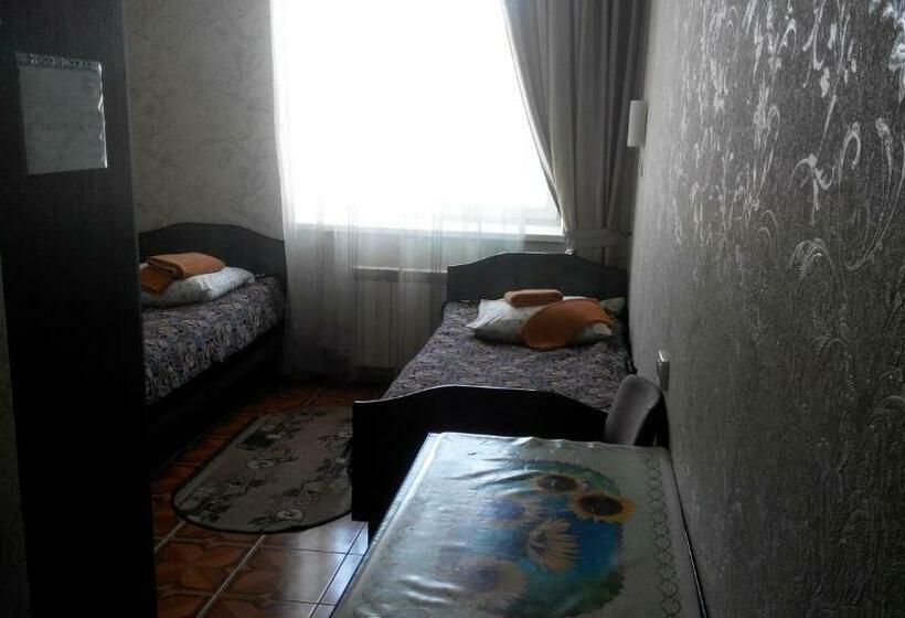 اتاق استاندارد, Motel Xameleon