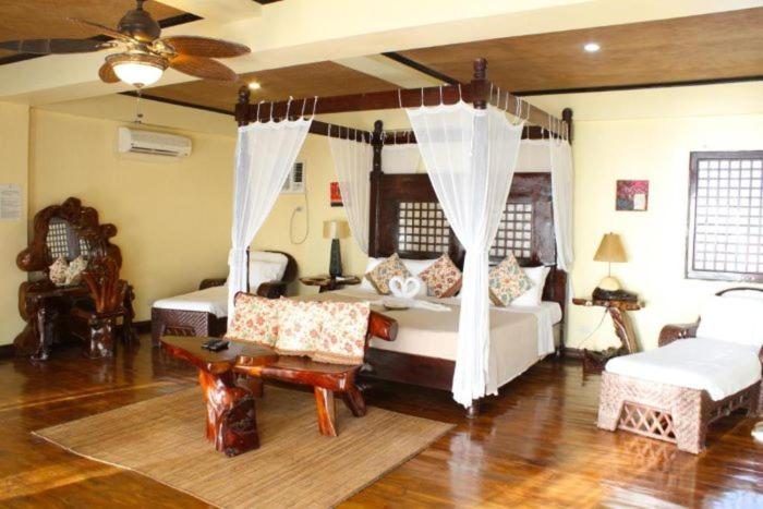 带大床的套房, Nabulao Beach And Dive Resort