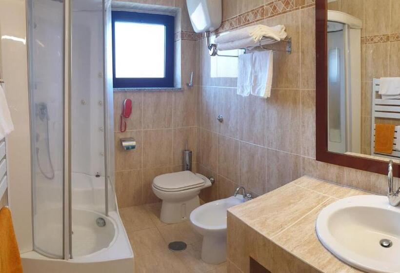Четырехместный Номер Стандарт, Palahotel Vallenoce
