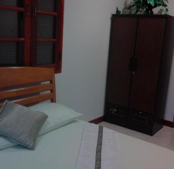 Номер Стандарт Вид на Сад, Bed & Breakfast Chiang Rai