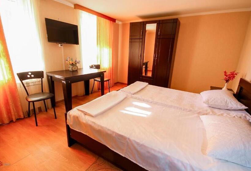 Standard room with outdoor bath, Green Garden Guest House