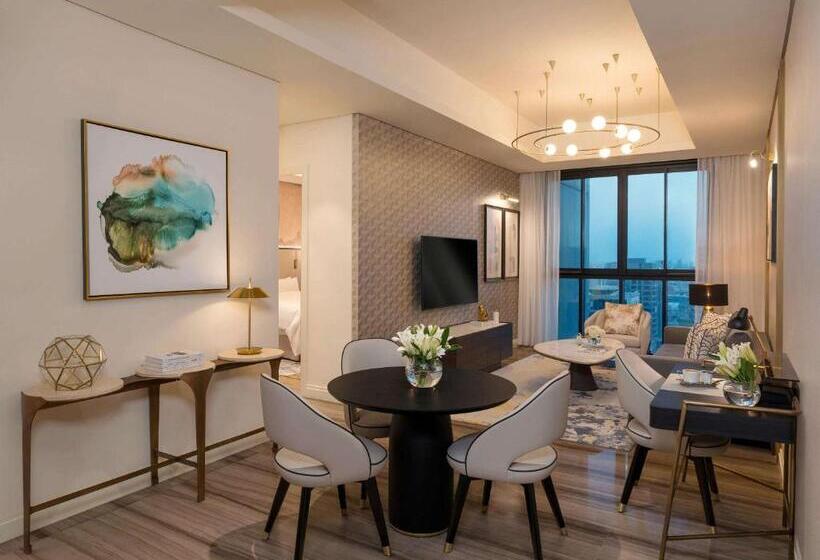 1 Bedroom Deluxe Apartment