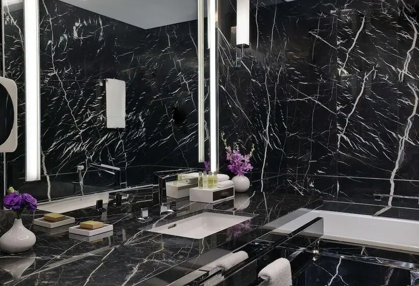 سوییت با چشمانداز دریا, Hilton Dubai Palm Jumeirah