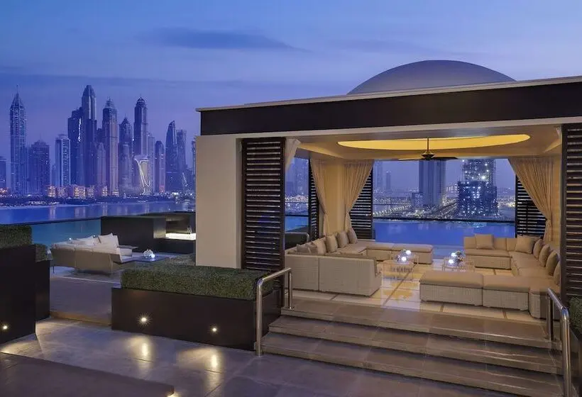 سوییت با چشمانداز دریا, Hilton Dubai Palm Jumeirah