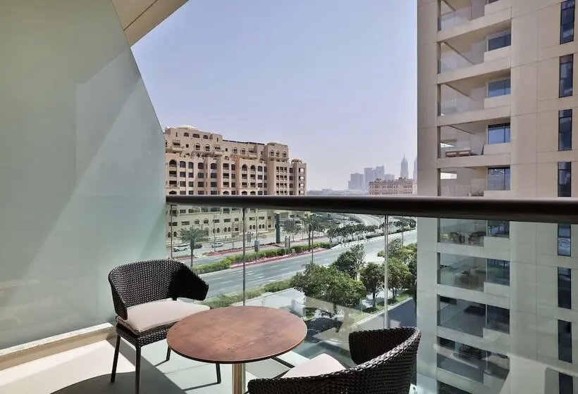 اتاق اجرایی, Hilton Dubai Palm Jumeirah