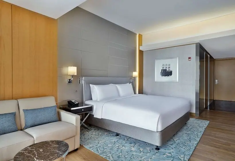 اتاق اجرایی, Hilton Dubai Palm Jumeirah