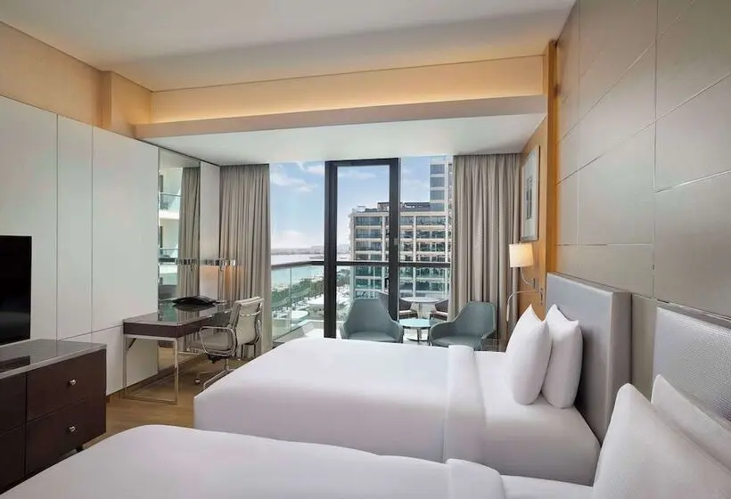 اتاق اجرایی با چشمانداز دریا, Hilton Dubai Palm Jumeirah