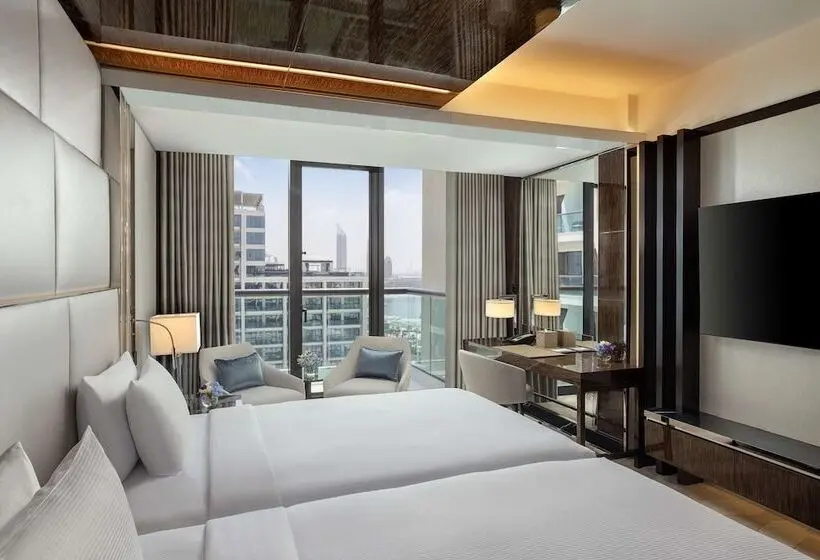 سوئیت پرزیدنت, Hilton Dubai Palm Jumeirah