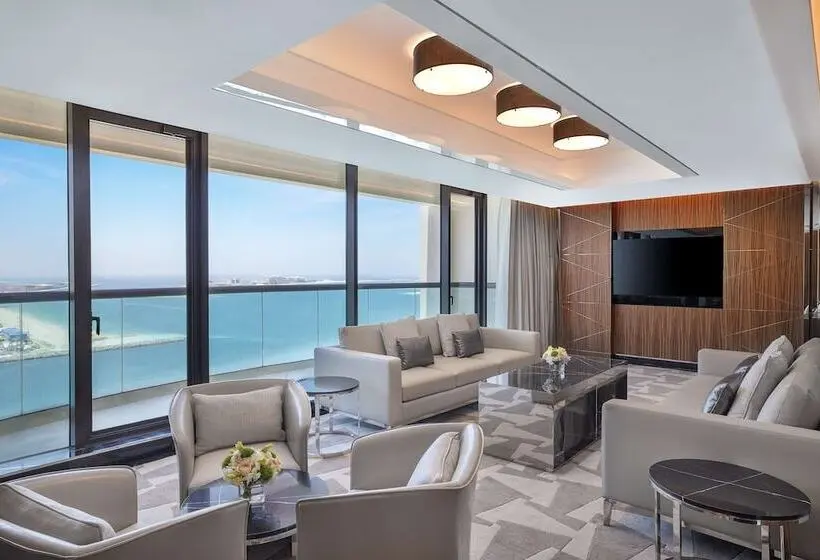 سوئیت رویال, Hilton Dubai Palm Jumeirah