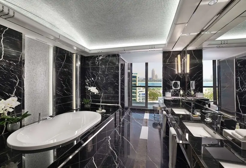 سوئیت رویال, Hilton Dubai Palm Jumeirah