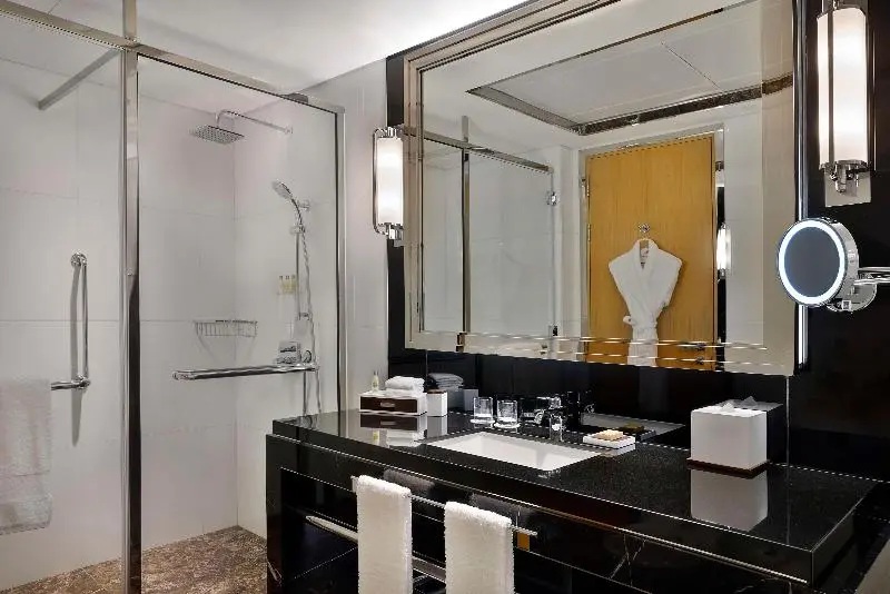 اتاق استاندارد با تخت بزرگ, Hilton Dubai Palm Jumeirah