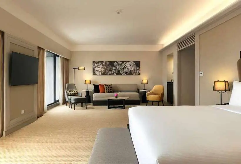 اتاق خانوادگی تودرتو, Hilton Dubai Palm Jumeirah