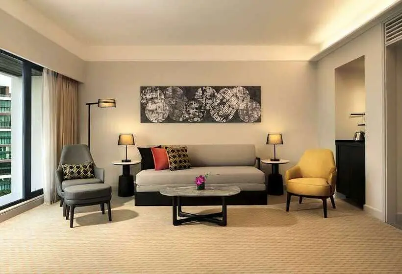 اتاق خانوادگی تودرتو, Hilton Dubai Palm Jumeirah