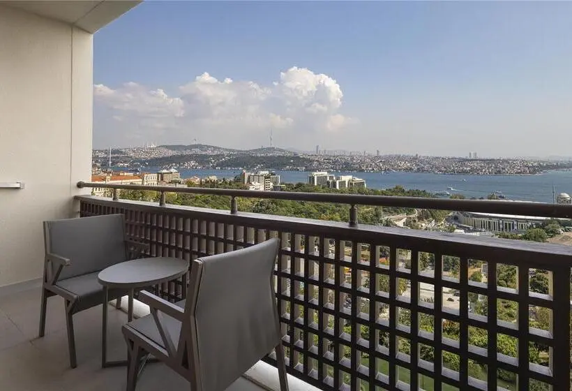 سوئیت اجرایی با تخت کینگ, Hilton Dubai Palm Jumeirah