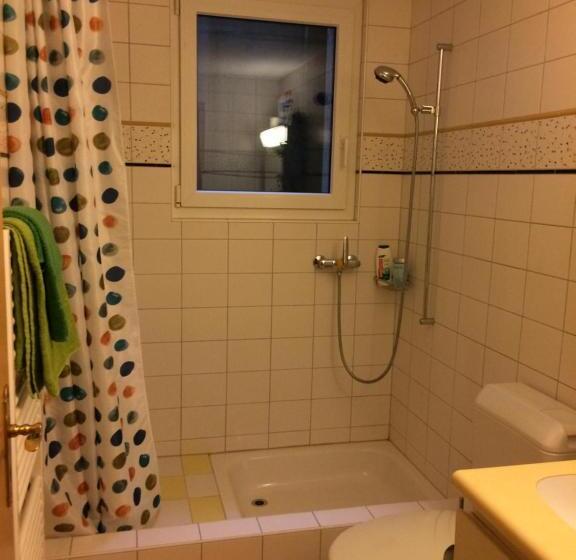 غرفة ديلوكس سرير كينج, Mona S Sleep & Go