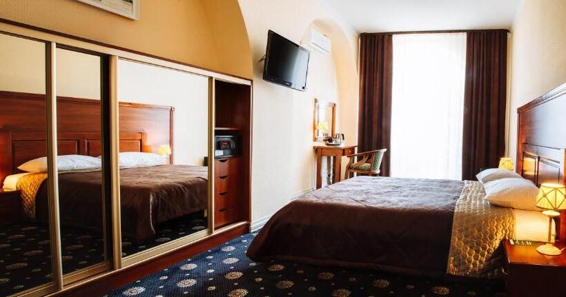 Стандартный Номер Кровать Кинг, отельно ресторанный комплекс златогор