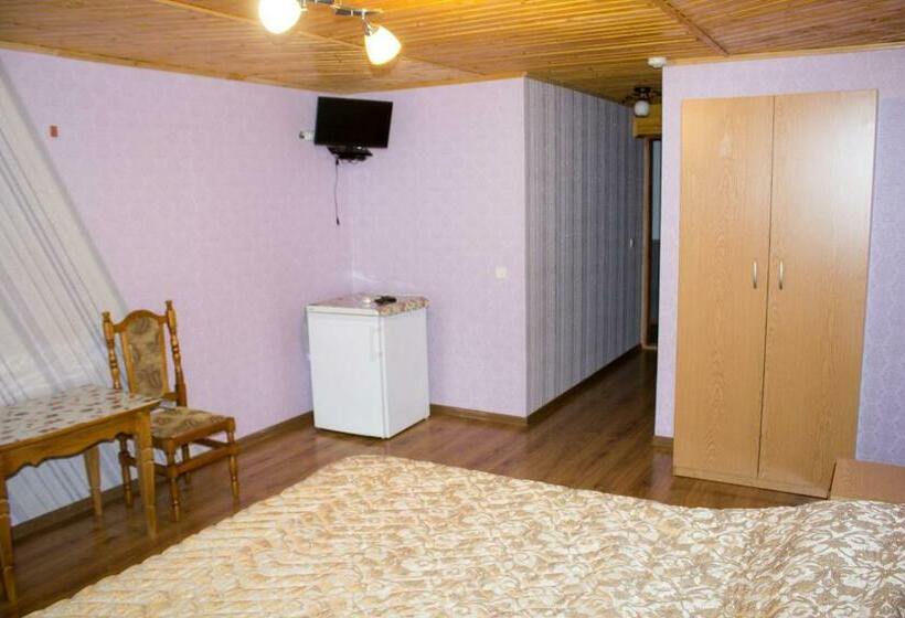 Номер Deluxe с Балконом, імобільяре