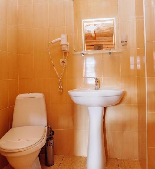 Standard-huone Vuoristonäkymä, медовий двір