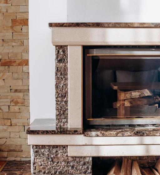 Apartament 3 Dormitoris, медовий двір