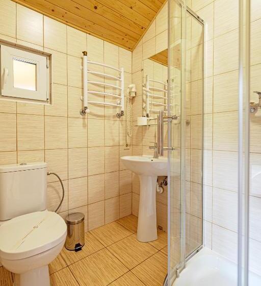 Apartament 3 Dormitoris, медовий двір