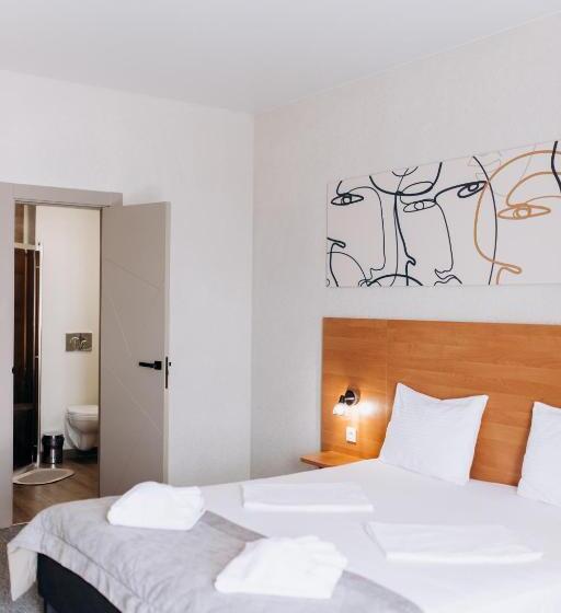 Семейный Полулюкс, Arta City