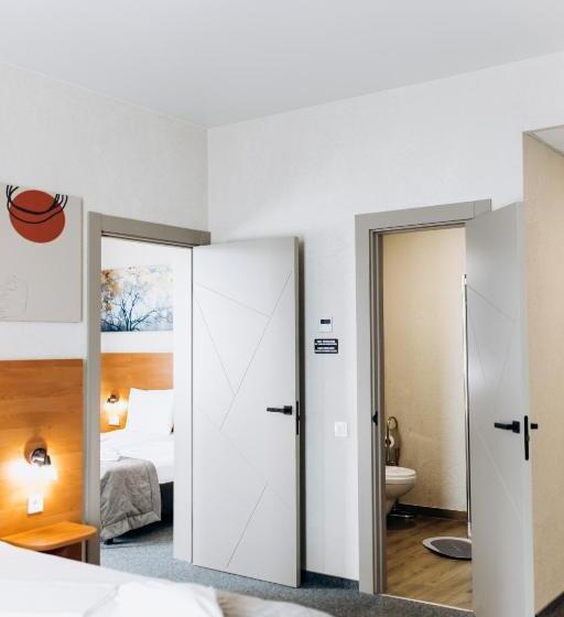 Люкс с Балконом, Arta City