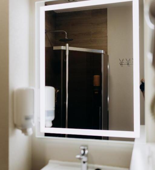 Номер Стандарт, Arta City