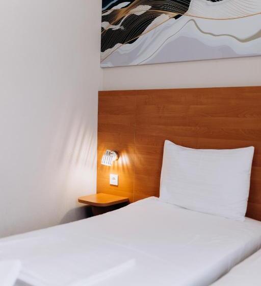 Номер Стандарт, Arta City