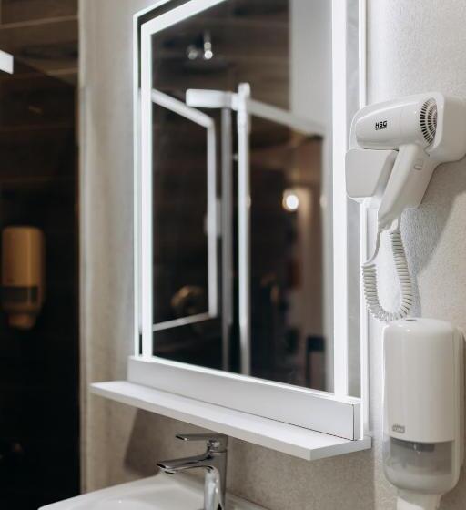 Семейный Номер, Arta City