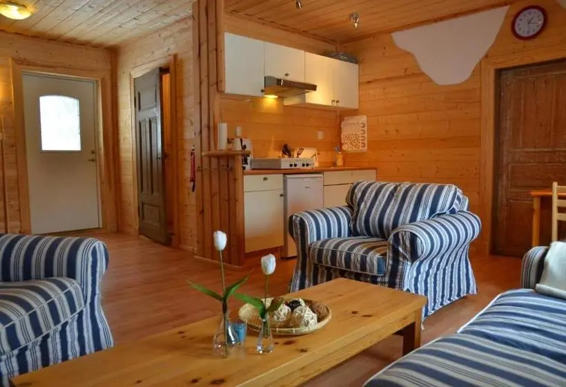 2-Schlafzimmer-Haus, B&b Camp ängra