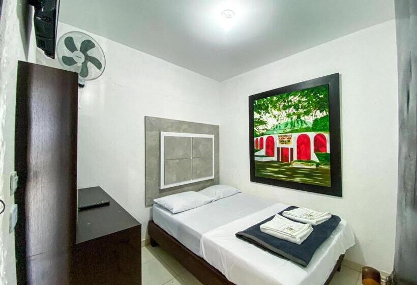 חדר משפחתי, Campestre La María Toro Valle