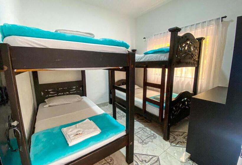 חדר משפחתי, Campestre La María Toro Valle