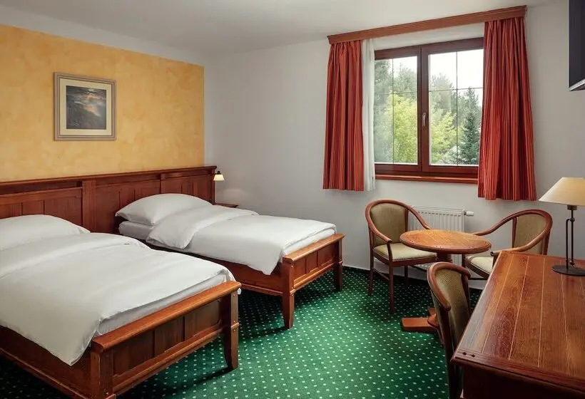Chambre Standard, Golf & Spa Kunětická Hora