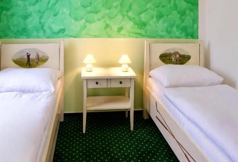 Suite, Golf & Spa Kunětická Hora