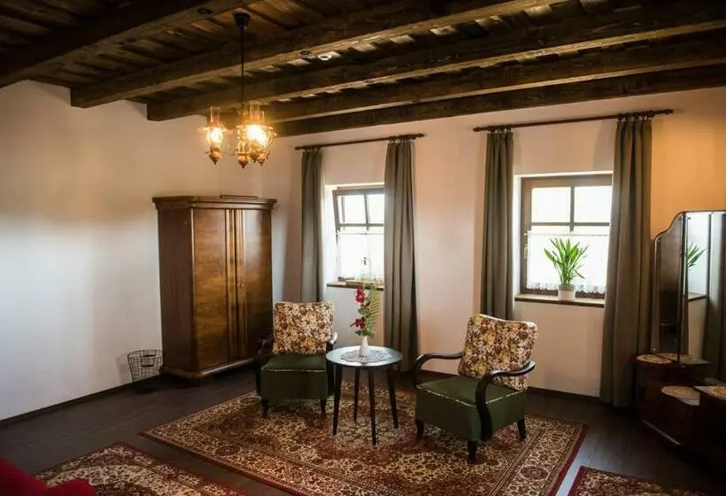 庭の見える１ベッドルームアパートメント, Zsindelyes Cottage