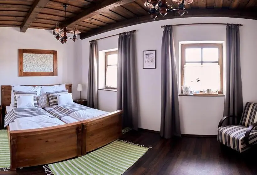スーペリアールーム, Zsindelyes Cottage