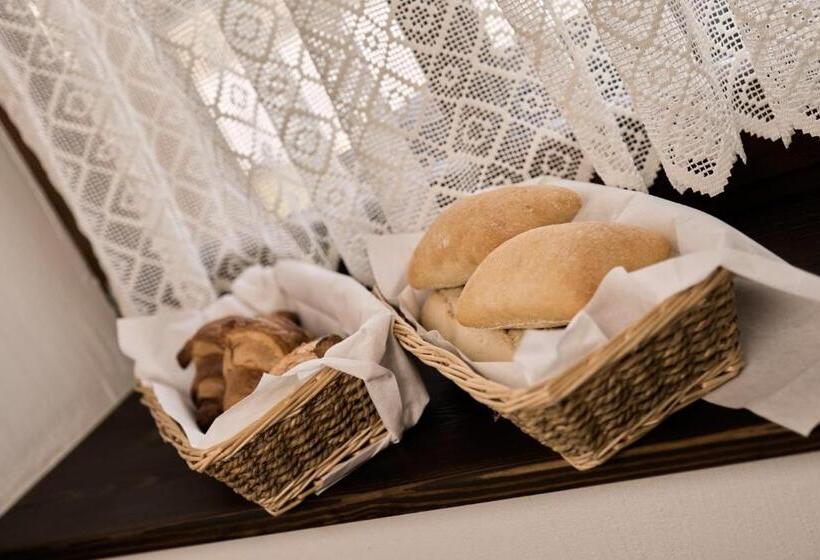 수피리어 룸, Zsindelyes Cottage