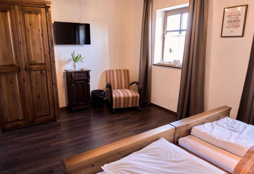 スーペリアールーム, Zsindelyes Cottage