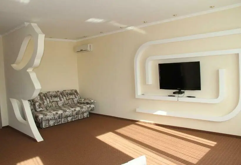 デラックスルーム, Mіnі Gotel Pozitiv