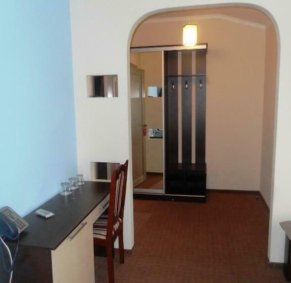 수피리어 트리플 룸, Mіnі Gotel Pozitiv