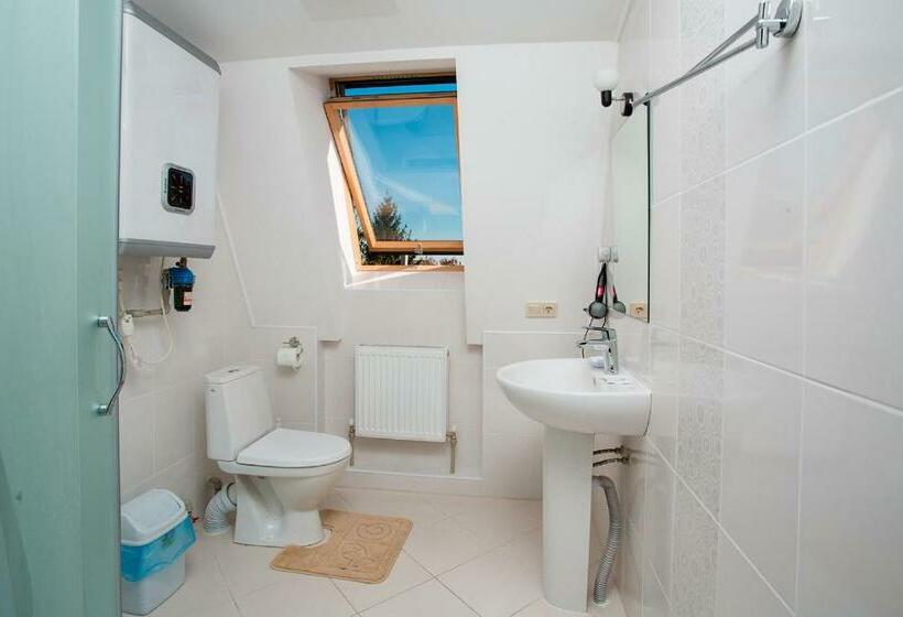 수피리어 트리플 룸, Mіnі Gotel Pozitiv