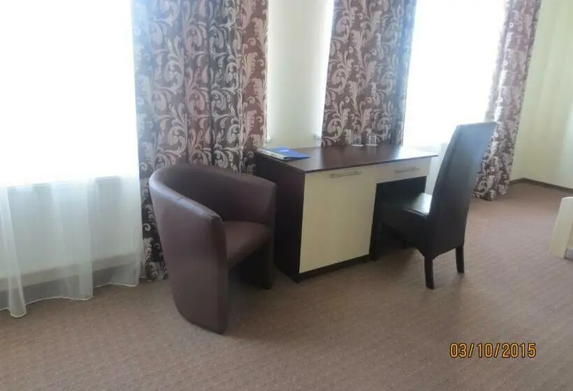 デラックスルーム, Mіnі Gotel Pozitiv