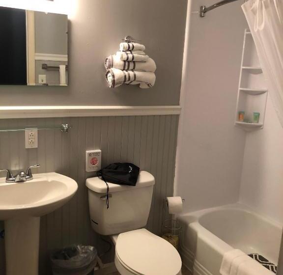 סוויטה, Oakes Oramel Inn