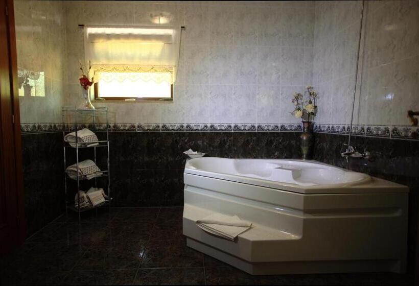 Люкс Семейный 2 Спальни, Casa Das Aguas Ferreas