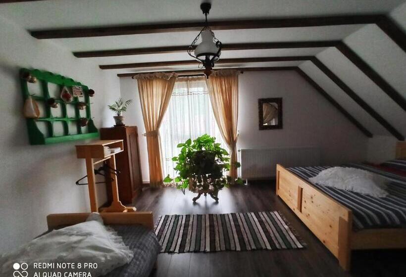 Трехместный Номер Стандарт Совместная Ванная, Casa Lucia