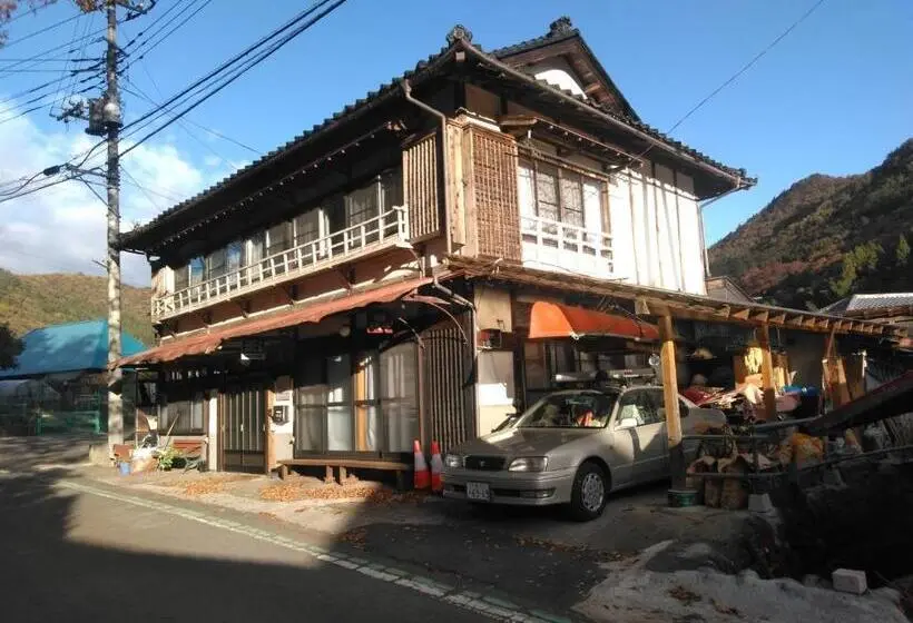 スタンダードトリプルルーム, Minpaku Sarai Nikkoya