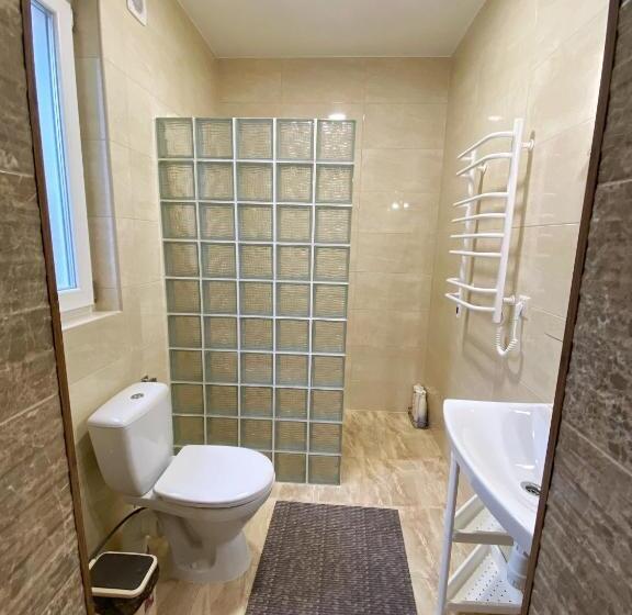 غرفة عائلية, Villa “eleon”