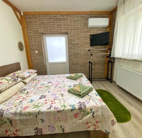 غرفة عائلية, Villa “eleon”