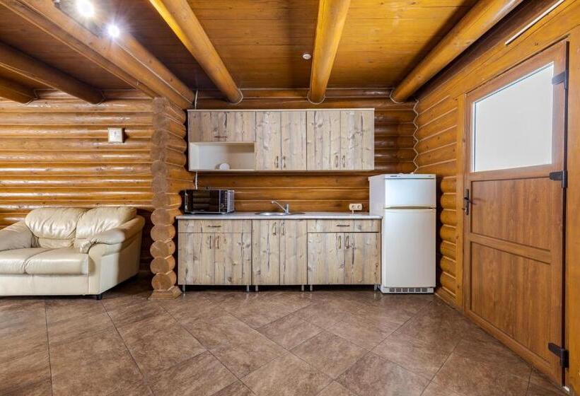 2间卧室的房子, Saltzbork